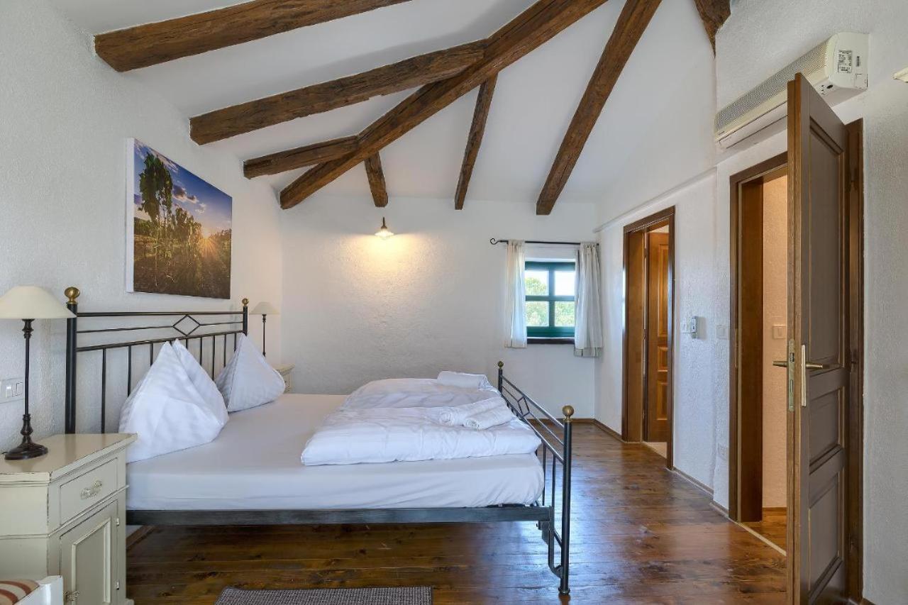 Villa Leopoldo By Istrian Country Houses Barat  Kültér fotó