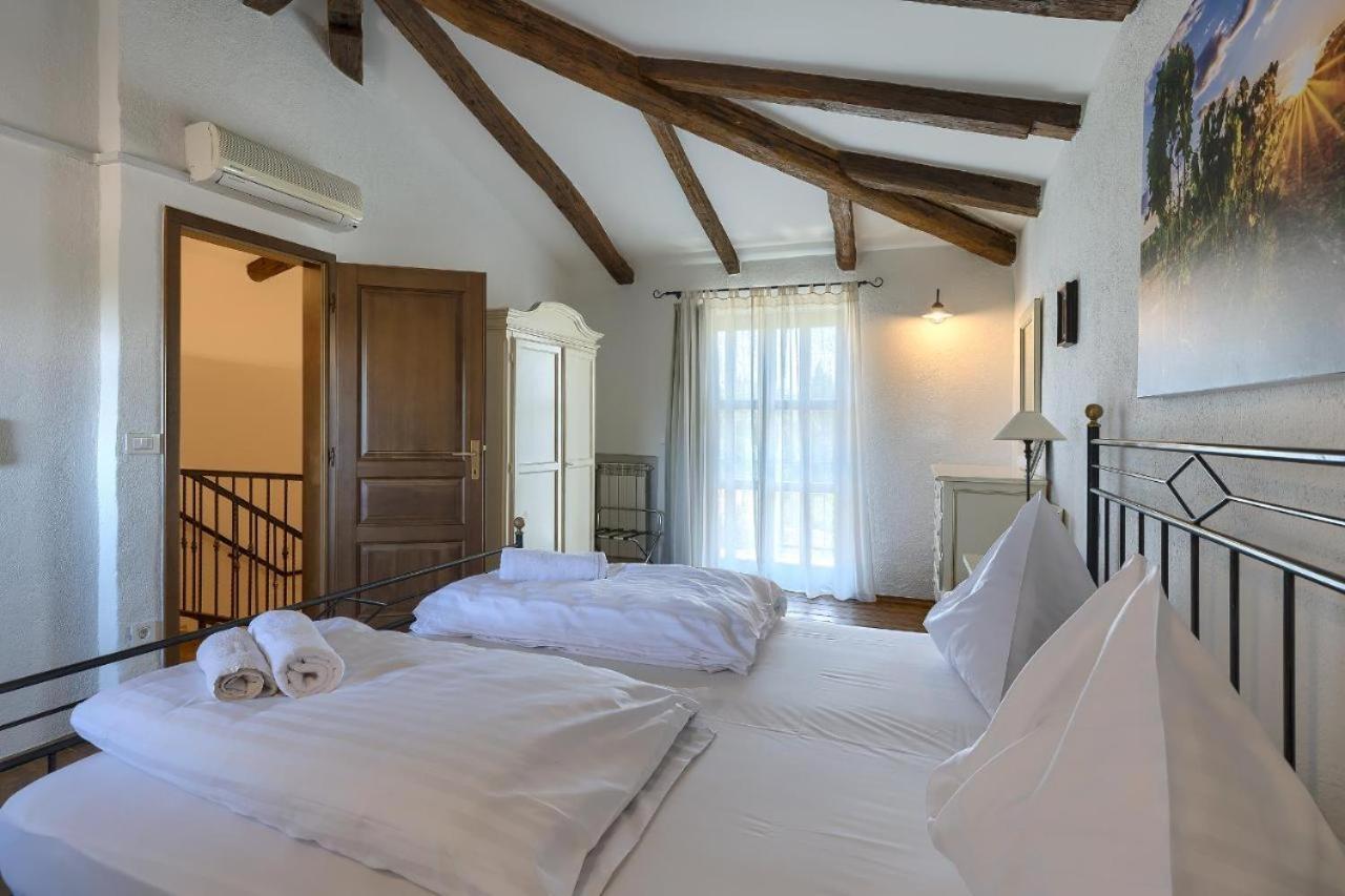 Villa Leopoldo By Istrian Country Houses Barat  Kültér fotó